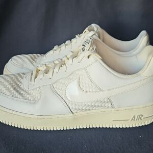 NIKE Air Force 1 Lux Low WHITE Basket Weave Leather SIZE 13 NoBox.